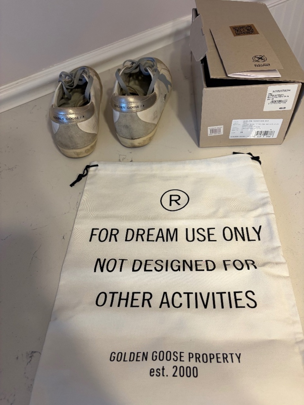 Golden Goose Superstar Sneakers – Size 39 – White/Silver/Blue – Lightly Worn
